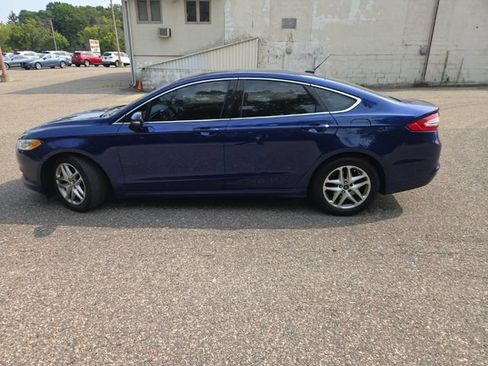Used 2013 Ford Fusion SE FWD image 7