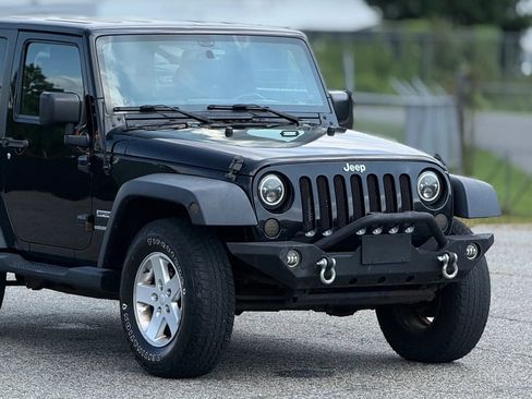 Used 2014 Jeep Wrangler Sport w/ Quick Order Package 24S AWD/4WD image 15