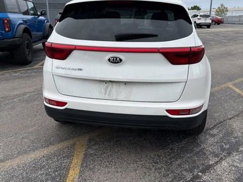 Used 2017 Kia Sportage LX FWD image 11