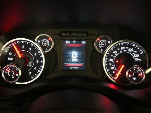 Used 2025 RAM 1500 Big Horn AWD/4WD image 24