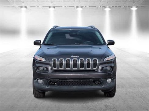 Used 2015 Jeep Cherokee Latitude w/ Comfort/Convenience Group image 3