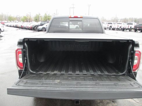 Used 2018 GMC Sierra 1500 Denali w/ Denali Ultimate Package image 9