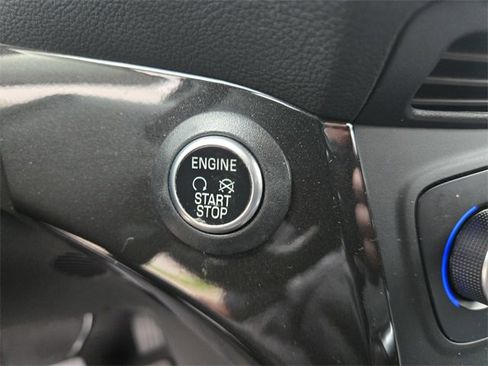 Used 2019 Ford Escape Titanium image 21