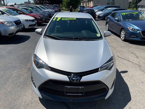 Used 2017 Toyota Corolla LE FWD image 3