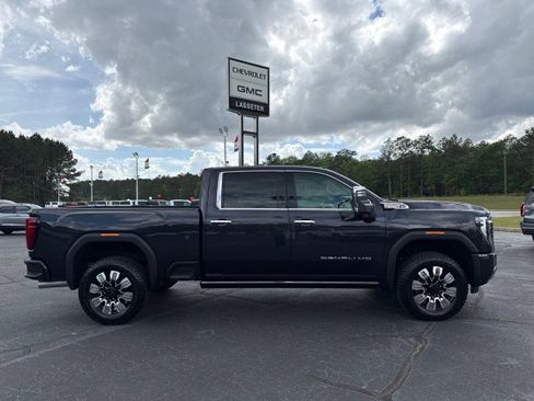 New 2026 GMC Sierra 2500 Denali w/ Denali Reserve Package image 2