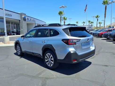 Used 2024 Subaru Outback Premium AWD/4WD image 13