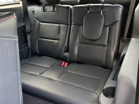 New 2026 Ford Explorer ST-Line w/ ST-Line Street Pack RWD image 25