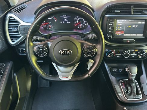 Used 2021 Kia Soul GT-Line FWD image 14