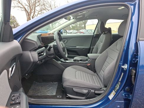 New 2025 Kia K4 EX FWD image 9