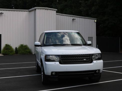 Used 2012 Land Rover Range Rover HSE AWD/4WD image 10