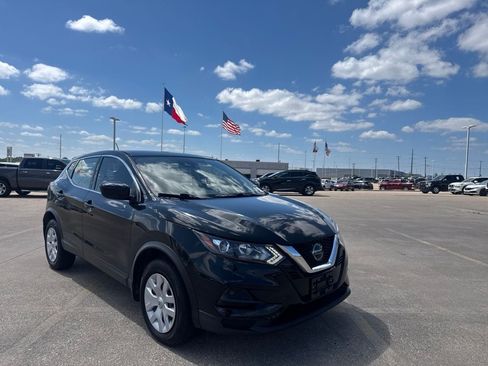 Used 2020 Nissan Rogue Sport S AWD/4WD image 1