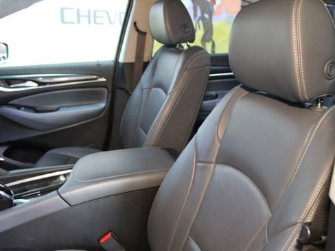 Used 2019 Buick Enclave Premium w/ Experience Buick Package AWD/4WD image 18