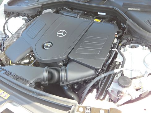 New 2026 Mercedes-Benz GLC 300 image 21