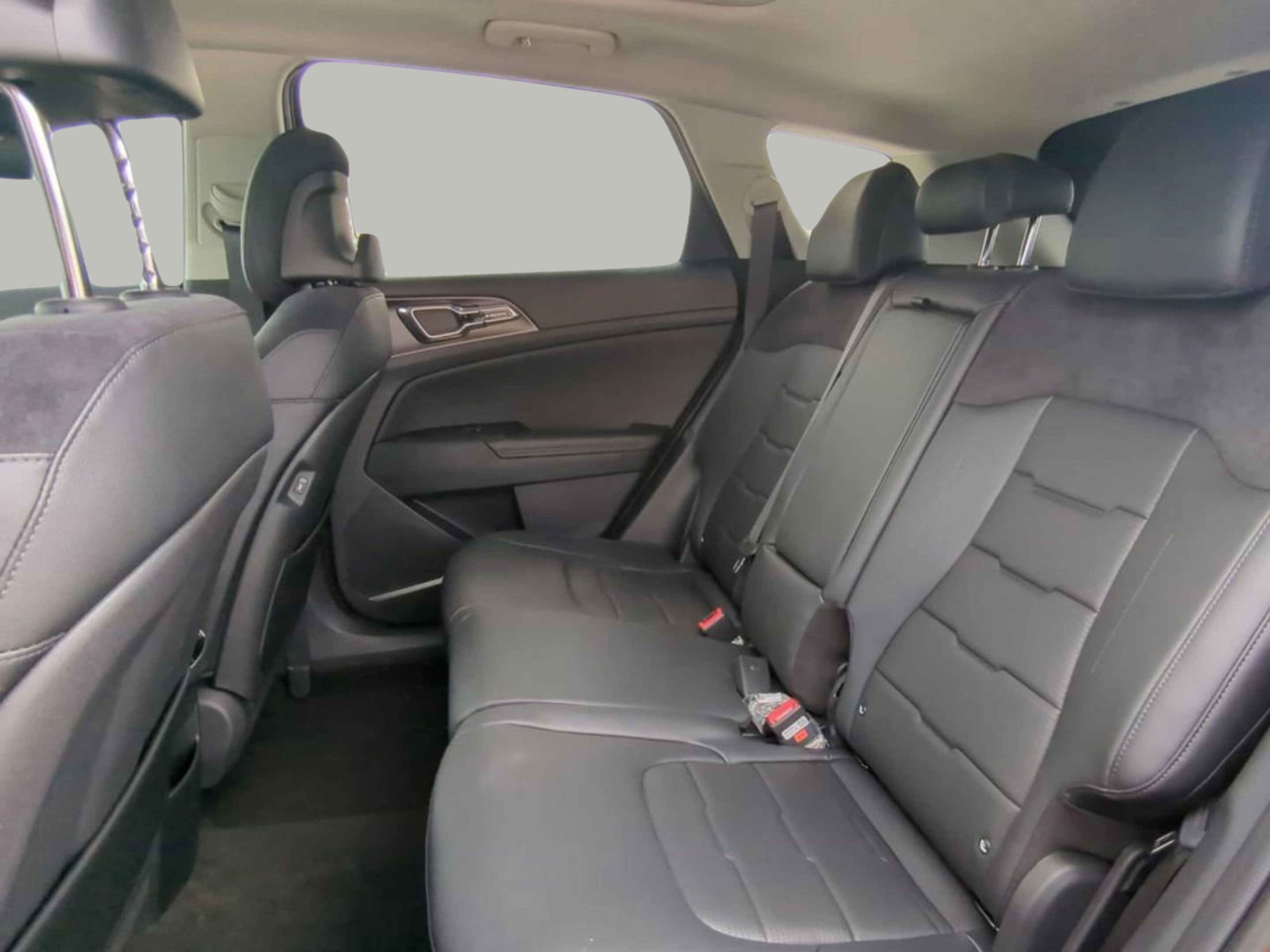 New 2026 Kia Sportage SX FWD image 17