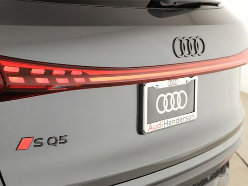New 2025 Audi SQ5 Premium Plus image 28
