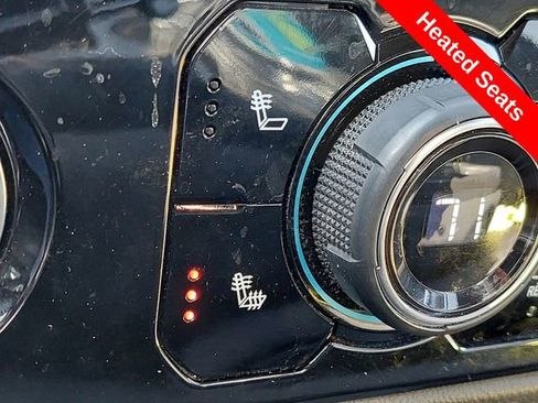 Used 2023 Chevrolet Silverado 1500 LT image 13