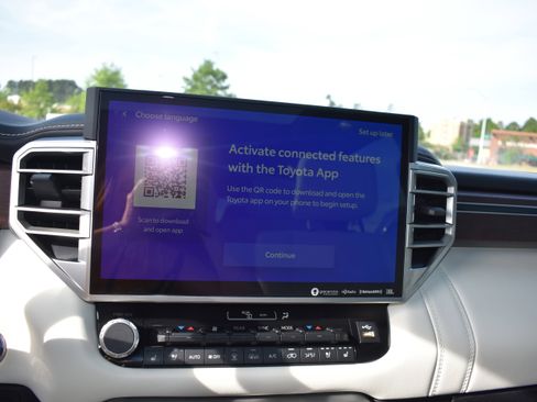 Used 2024 Toyota Sequoia Capstone image 18