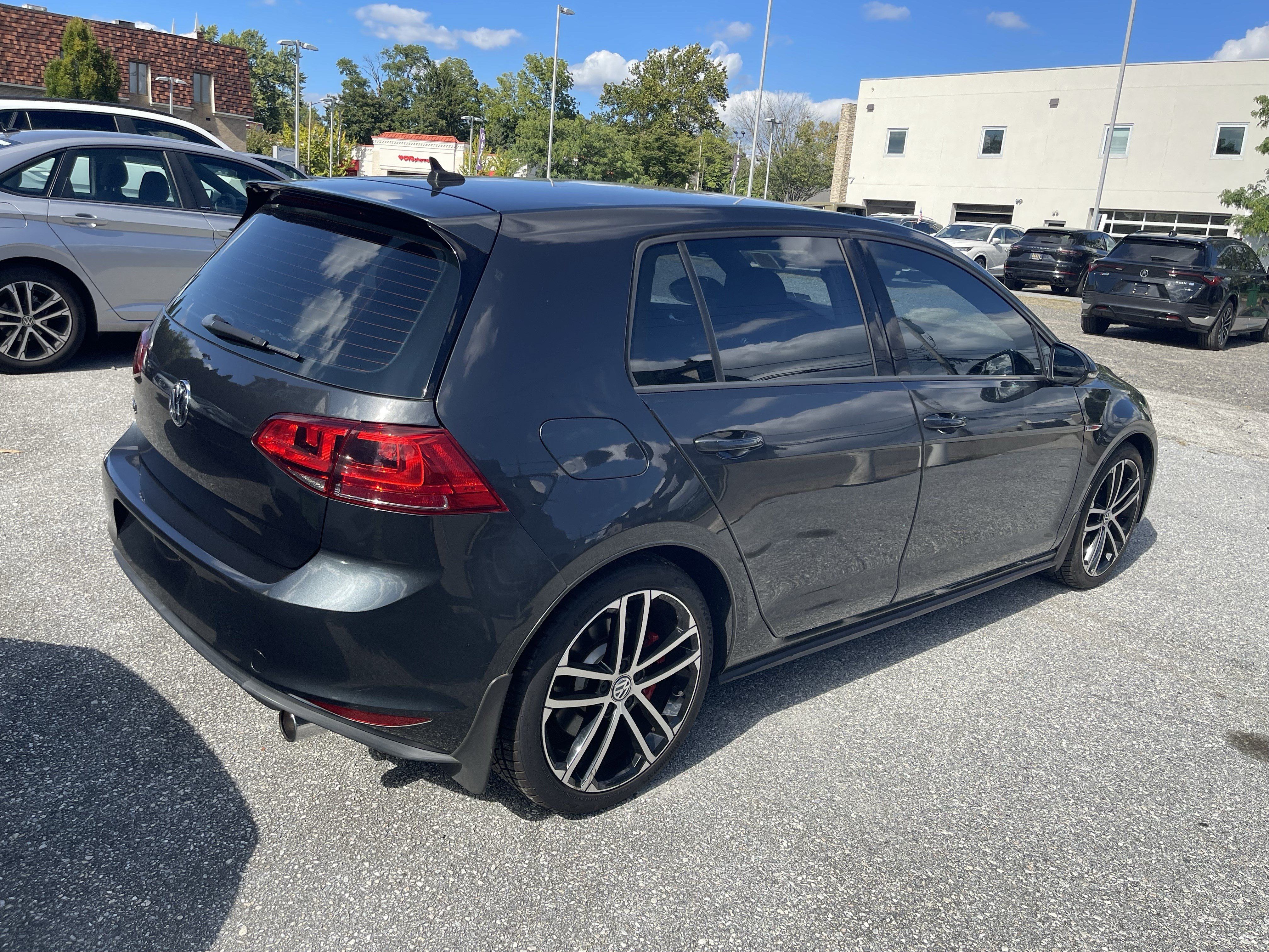 Used 2017 Volkswagen GTI Sport FWD image 7