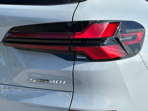 Used 2024 BMW X5 sDrive40i w/ M Sport Package RWD image 34