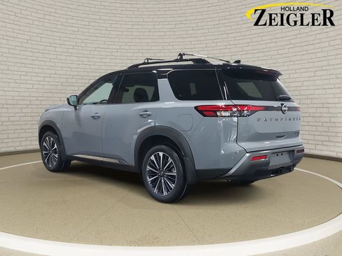 New 2026 Nissan Pathfinder Platinum w/ Cargo Package AWD/4WD image 7