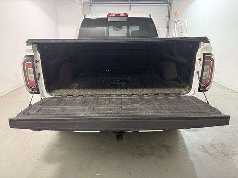 Used 2018 GMC Sierra 1500 Denali image 7