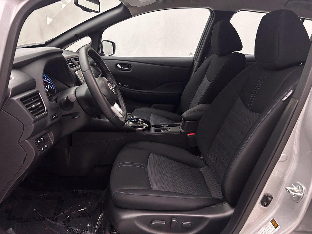 Used 2024 Nissan Leaf SV Plus FWD image 12