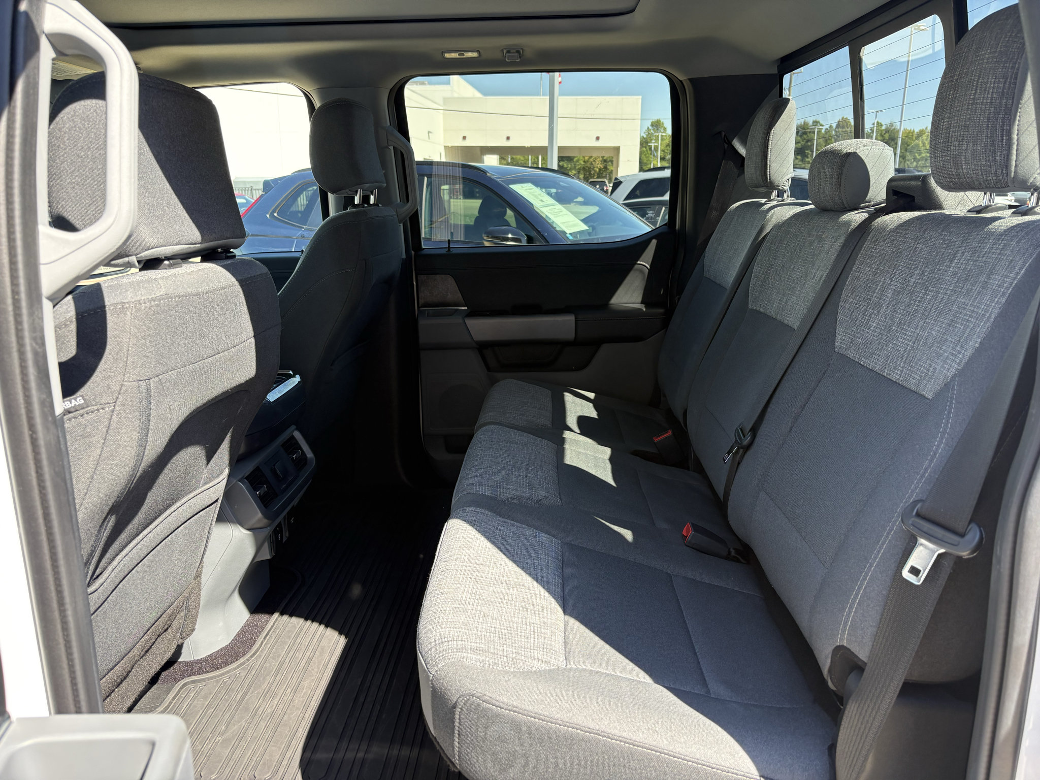 Used 2022 Ford F150 XLT w/ Equipment Group 301A Mid RWD image 28