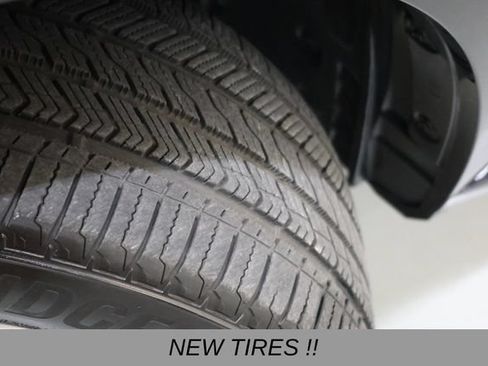 Used 2026 BMW X7 xDrive40i AWD/4WD image 7