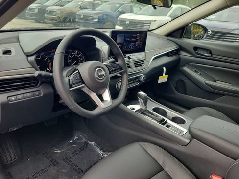 New 2026 Nissan Altima 2.5 SV w/ SV Premium Package FWD image 14