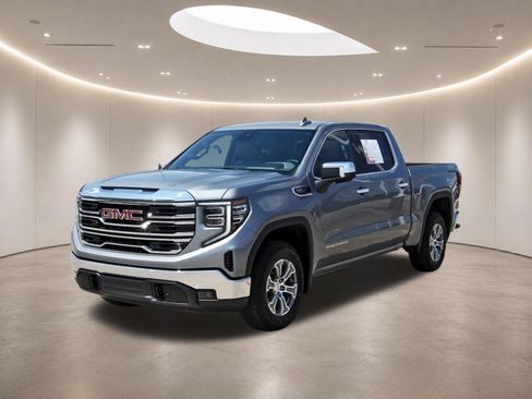 Used 2024 GMC Sierra 1500 SLT w/ SLT Convenience Package AWD/4WD image 3