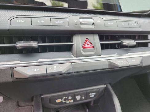 Used 2025 Kia K4 GT-Line FWD image 22