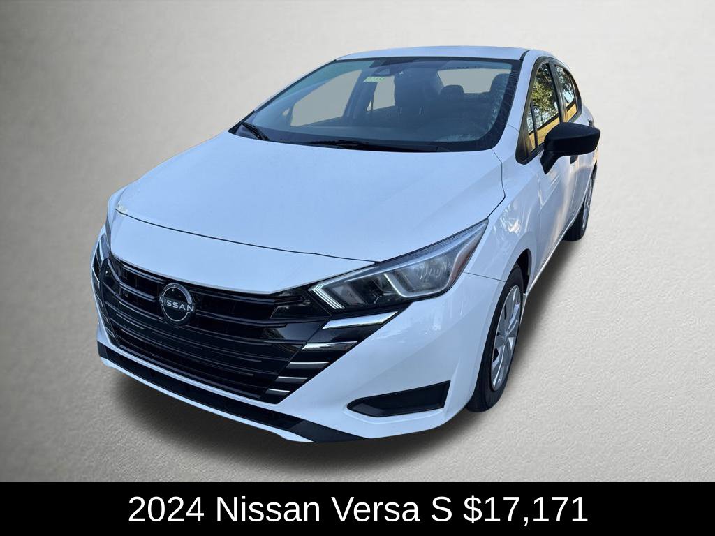 Used 2024 Nissan Versa S w/ Trunk Package FWD image 7