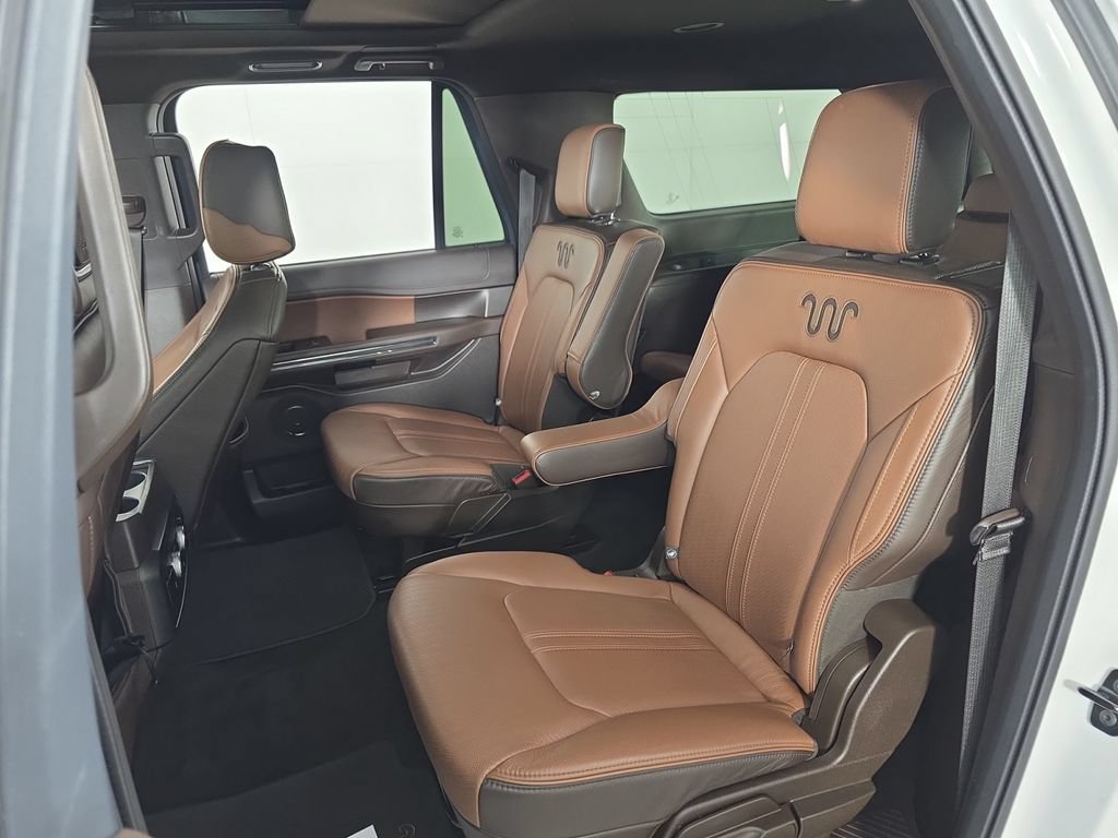 Used 2024 Ford Expedition Max King Ranch AWD/4WD image 28