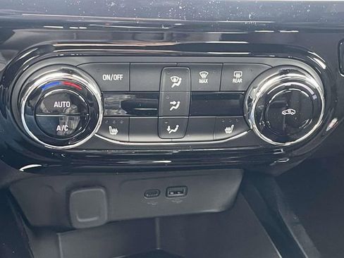 New 2026 Chevrolet Trax RS w/ Driver Confidence Package FWD image 14