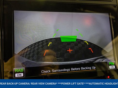 Used 2021 Subaru Ascent Premium w/ Convenience Package image 9