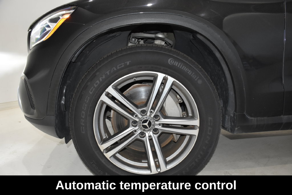 Used 2020 Mercedes-Benz GLC 300 4MATIC image 7