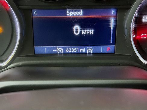 Used 2023 Chevrolet Silverado 2500 Custom w/ Custom Convenience Package image 27