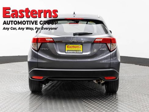 Used 2021 Honda HR-V EX-L image 6
