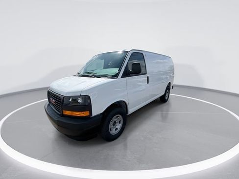 New 2026 GMC Savana 2500 w/ Driver Convenience Package RWD image 4