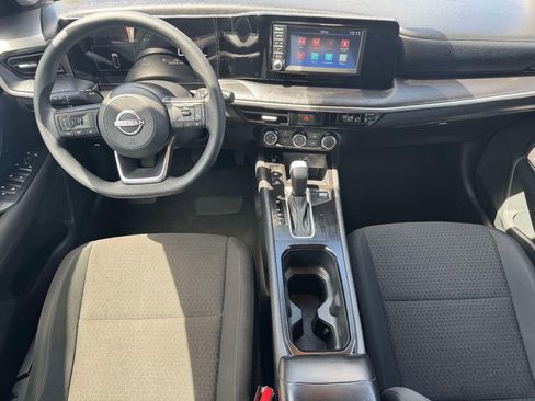 Used 2025 Nissan Kicks S FWD image 12