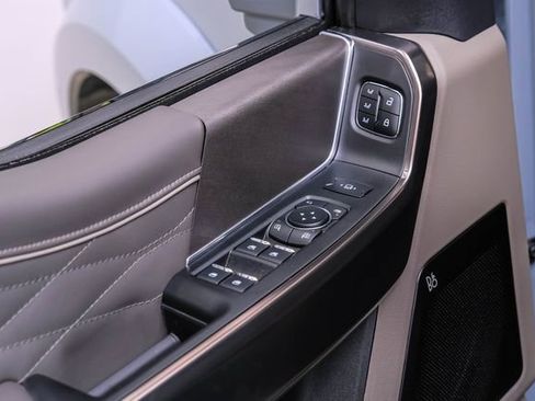 Used 2026 Ford F450 Platinum w/ Platinum Plus Package image 83