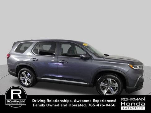 Used 2024 Honda Pilot EX-L image 2