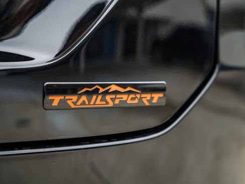 New 2025 Honda Pilot TrailSport image 9