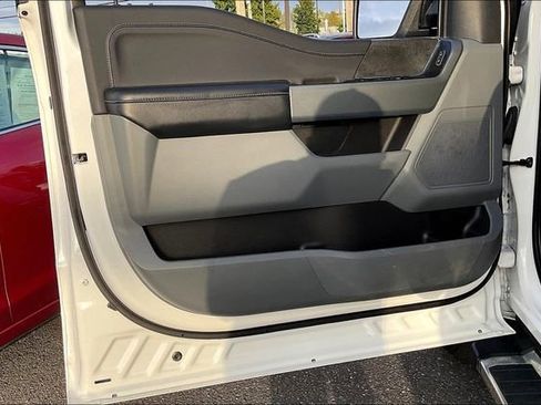 Used 2024 Ford F150 XLT image 19