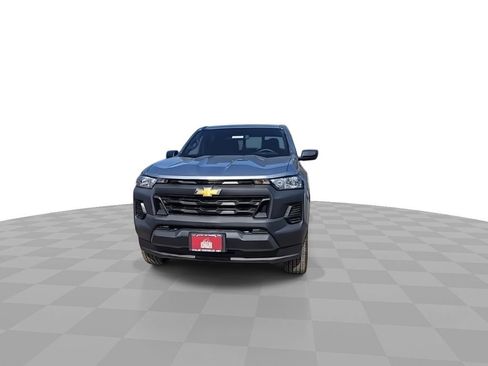 New 2026 Chevrolet Colorado W/T image 3