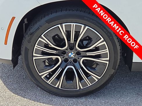 Used 2025 BMW X3 xDrive30i AWD/4WD image 7