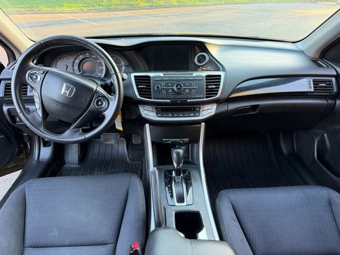 Used 2014 Honda Accord Sport image 16