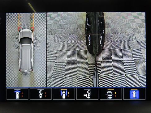 Used 2023 Chevrolet Tahoe RST image 22