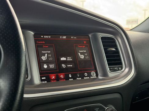 Used 2019 Dodge Charger Scat Pack RWD image 26