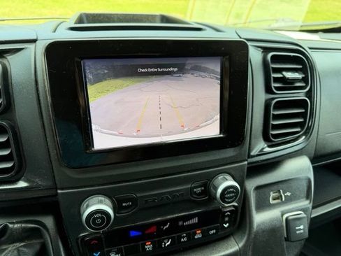 Used 2023 RAM ProMaster 2500 FWD image 18